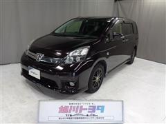 トヨタ アイシス プラタナ Vセレ 4WD