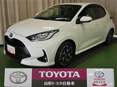 トヨタ ヤリス ハイブリッド Z