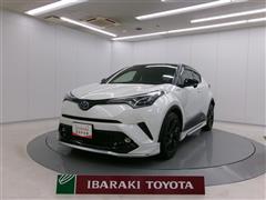 トヨタ C-HR G