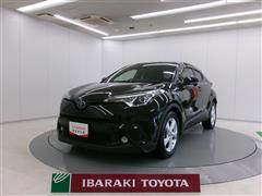 トヨタ C-HR HV S