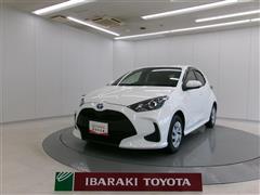 トヨタ ヤリス ハイブリッド X