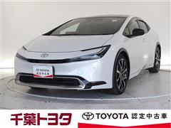 トヨタ プリウスPHEV Z