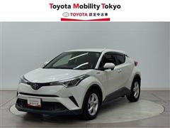 トヨタ C-HR HV S