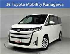 トヨタ ノアHV 1.8G 8ニンノリ