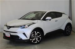 トヨタ C-HR G LEDエディション