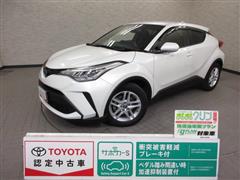 トヨタ C-HR HV S