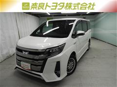 トヨタ ノア HEV SI