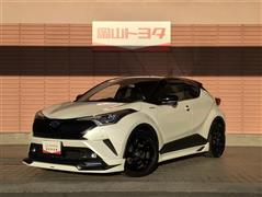 トヨタ C-HR HEV Gモードネロ