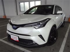 トヨタ C-HR Gモードネロ