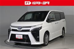 トヨタ ヴォクシー HEV ZS キラメキ3