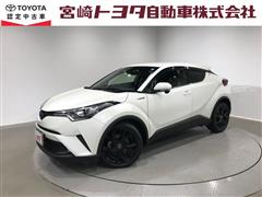 トヨタ C-HR G モードネロ