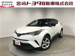 トヨタ C-HR S-T