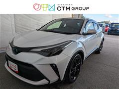 トヨタ C-HR G モードネロセーフティ+2