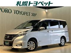 日産 セレナ ハイウェイスター 4WD