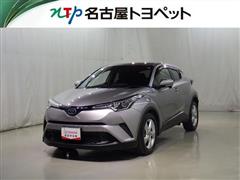 トヨタ C-HR HV S