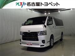 トヨタ ハイエースバン S-GLダークP2