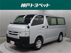 トヨタ ハイエースV DX