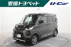 三菱 デリカミニ T プレミアム 4WD