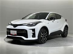 トヨタ C-HR S-T GRスポーツ