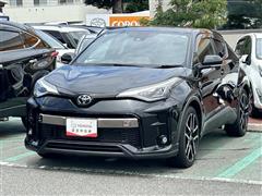 トヨタ C-HR HV S GRスポーツ