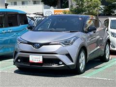 トヨタ C-HR HV S LED