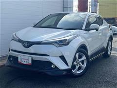 トヨタ C-HR S LEDパッケージ