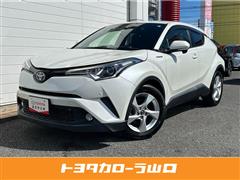 トヨタ C-HR HV S