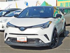 トヨタ C-HR G モードネロ