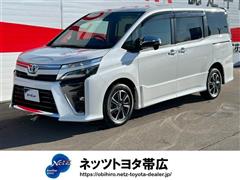 トヨタ ヴォクシー ZS キラメキ3 4WD