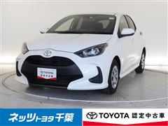 トヨタ ヤリス X