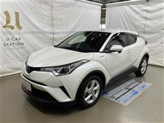 トヨタ C-HR HV S