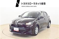 トヨタ ヤリス X