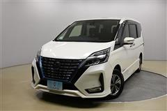 日産 セレナ e-パワー ハイウェイスターV