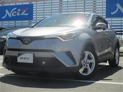 トヨタ C-HR S-T LEDパッケージ