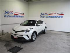 トヨタ C-HR S