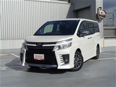 トヨタ ヴォクシー ZS キラメキ