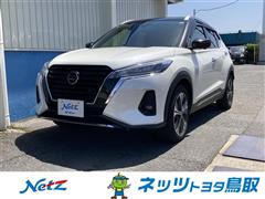 日産 キックス E-POWER Xツートーン